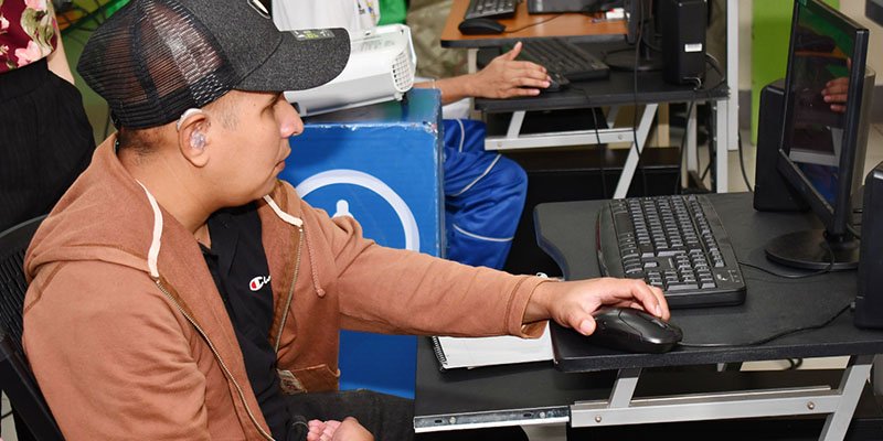 Fortalecimiento de Capacidades Educativas para Personas con Discapacidad Auditiva en Managua