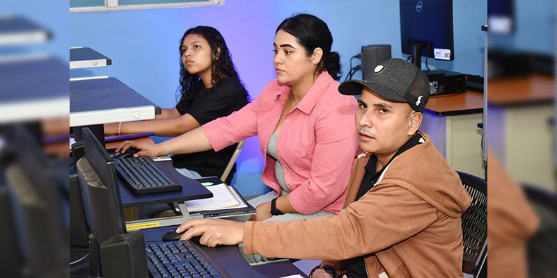 Fortalecimiento de Capacidades Educativas para Personas con Discapacidad Auditiva en Managua