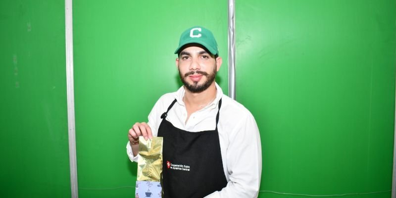 Desde la Educación Técnica celebran I Festival de Postres y Bebidas a Base de Café