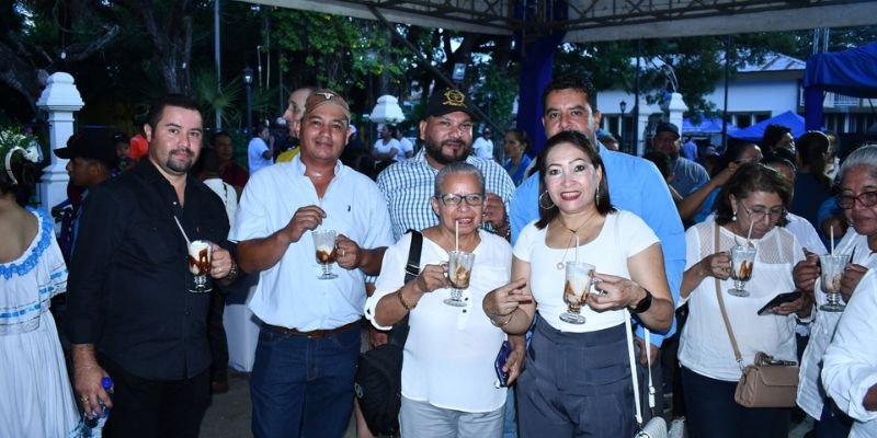 Desde la Educación Técnica celebran I Festival de Postres y Bebidas a Base de Café