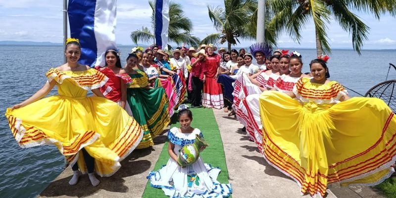 Educación Técnica celebra el Día Nacional del Huipil con festival cultural en Carazo, Rivas y Masaya