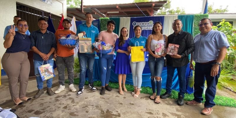 Centros Tecnológicos de Somoto y Boaco celebran el Día Nacional del Maestro Nicaragüense