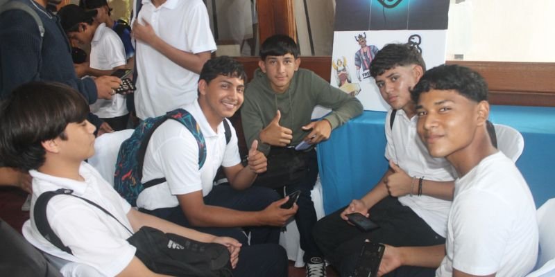 Estudiantes técnicos conmemoran el Día del Estudiante con arte, cultura y reconocimiento al talento juvenil
