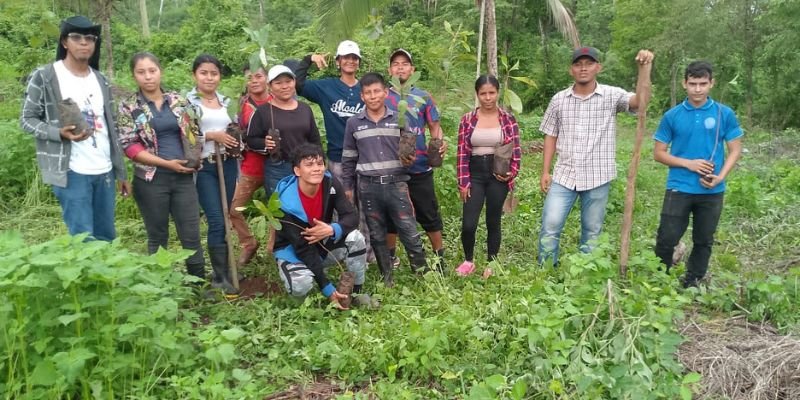 Sembrando Conciencia: Estudiantes Técnicos de Siuna realizan Jornada de Reforestación