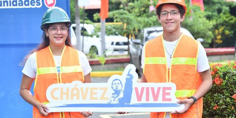 Estudiantes Técnicos celebran el 71 aniversario del Natalicio del comandante Hugo Chávez Frías