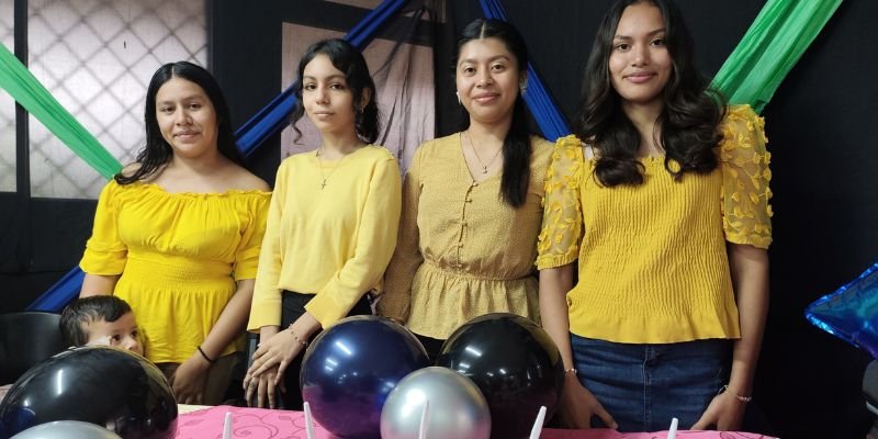 Centros Tecnológicos Celebran Talento Innovador en  Expo Feria “Chávez Vive”