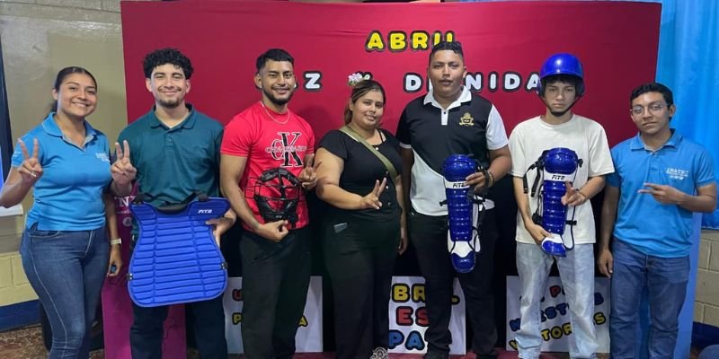 Centros Tecnológicos celebran el Día Nacional de la  Paz con “Festivales de la Paz y las Victorias"