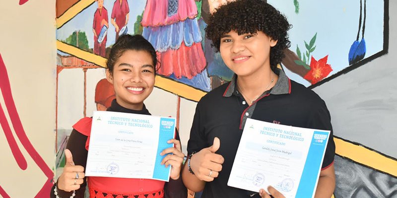 Entregan 486 certificados a protagonistas de cursos libres en el Centro Cultural y Politécnico José Coronel Urtecho