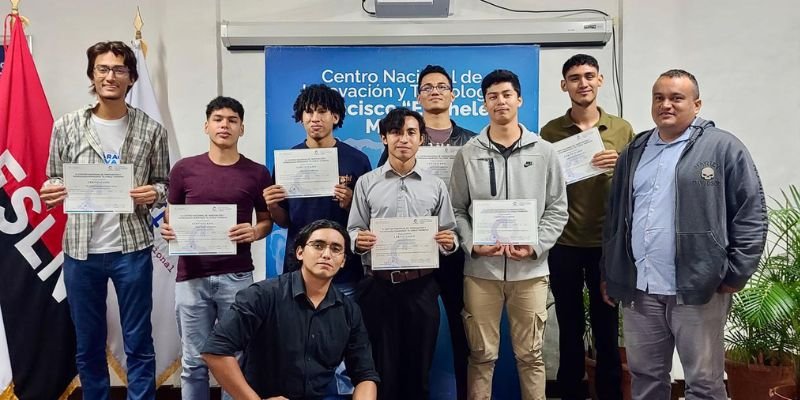 CI Nicaragua certifica a 100 protagonistas en herramientas tecnológicas durante su primer SkillsCamp