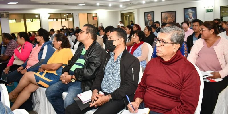 Conferencia Magistral “Evaluación dinámica de los aprendizajes” en el Marco de la Estrategia Nacional de Educación Bendiciones y Victorias