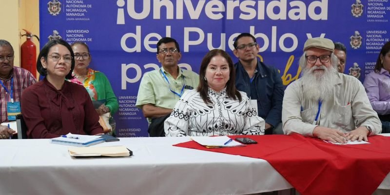 Comunidad educativa celebra Congreso Nacional de Educación "Victorias de la Educación y la Paz"