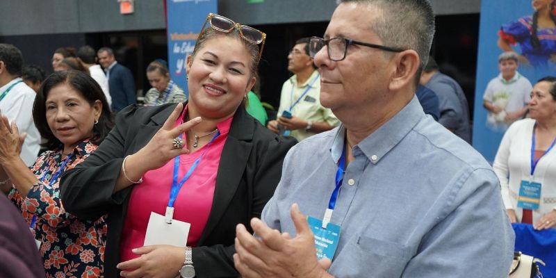 Comunidad educativa celebra Congreso Nacional de Educación "Victorias de la Educación y la Paz"
