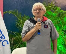 Conversatorio rinde homenaje al legado histórico de la Cruzada Nacional de Alfabetización