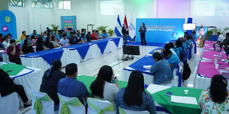 Maestros de Educación Técnica Participan del Encuentro Nacional de Actualización Pedagógica 2026