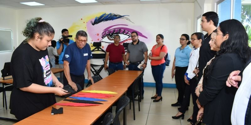 Celebran IV Encuentro Nacional con Centros Técnicos Privados