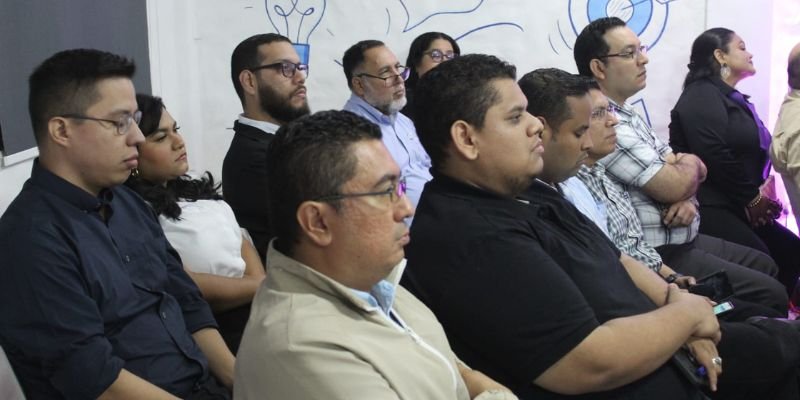 ¿Por dónde va la Ruta del Festival Tecnológico Hackathon Nicaragua 2024? Realizan encuentro con mentores.