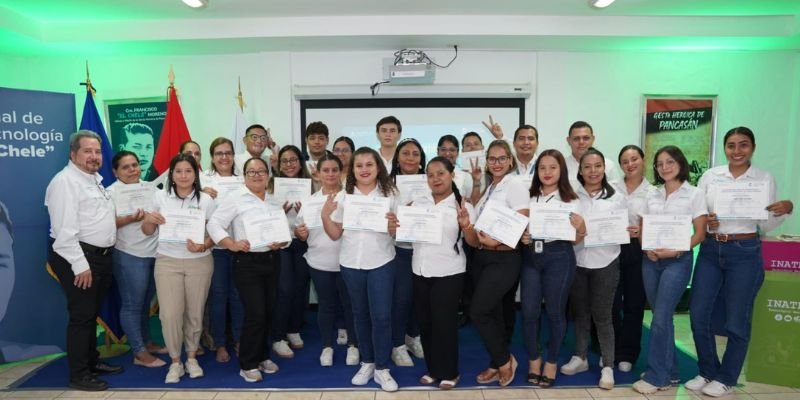 CI Nicaragua certifica a 110 protagonistas en herramientas de IA para fortalecer la productividad institucional