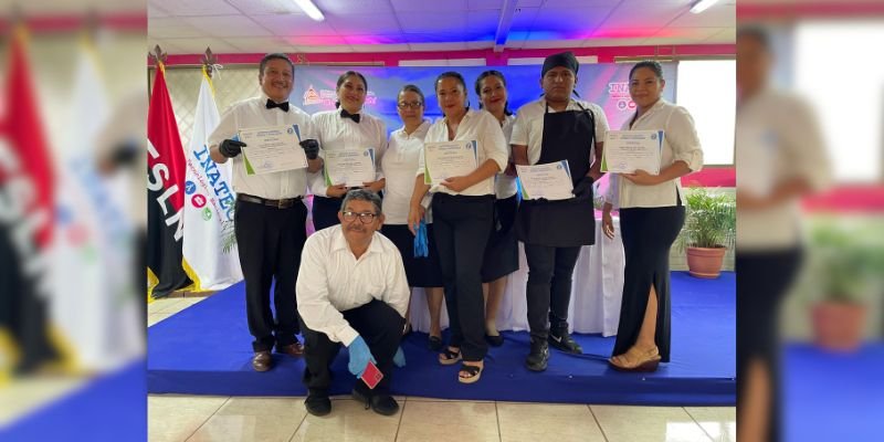 Rinden homenaje al Comandante Ricardo Morales Avilés con entrega de certificados a 56 protagonistas de Carazo