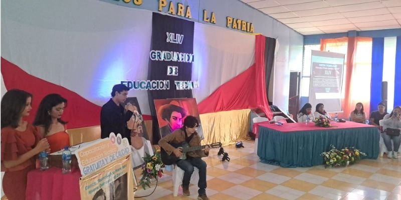 Nuevos Técnicos Profesionales se gradúan en Estelí en Celebración de Julio Victorioso