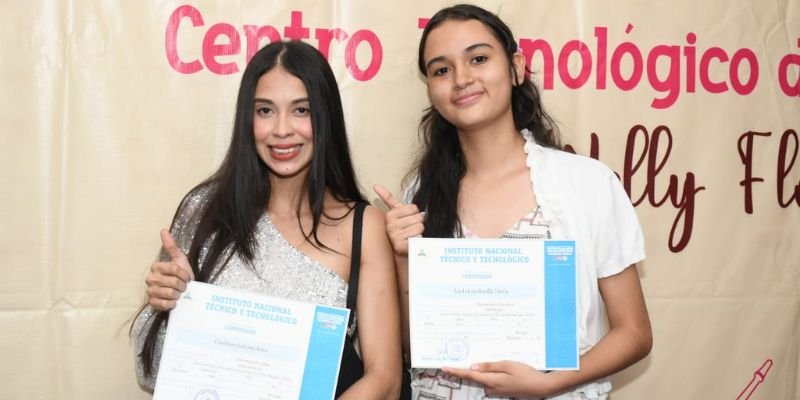 Sabores Navideños y Certificación en Gastronomía