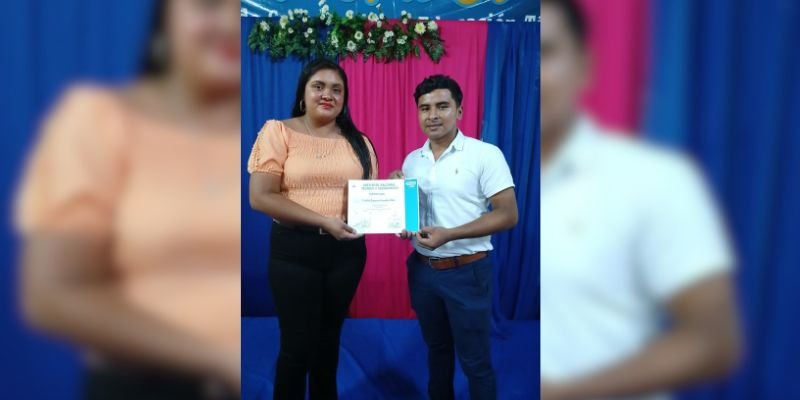 58 Protagonistas festejan haberse capacitado en el  Centro Tecnológico de Ometepe