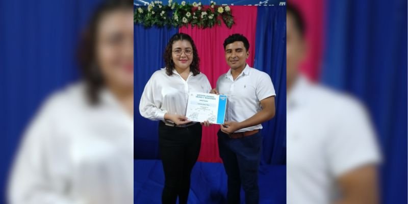 58 Protagonistas festejan haberse capacitado en el  Centro Tecnológico de Ometepe