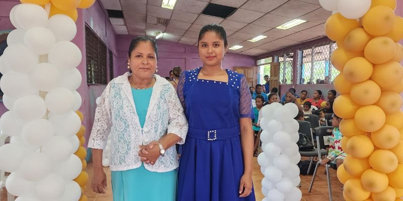 Graduación de Nuevos Profesionales Técnicos Bilingües en la Región Autónoma de la Costa Caribe Norte