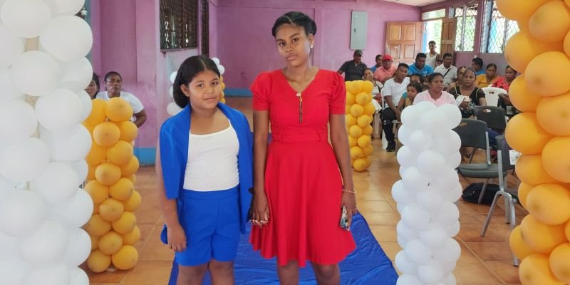Graduación de Nuevos Profesionales Técnicos Bilingües en la Región Autónoma de la Costa Caribe Norte