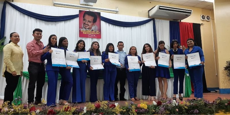 ¡115 nuevos profesionales técnicos para Matagalpa!