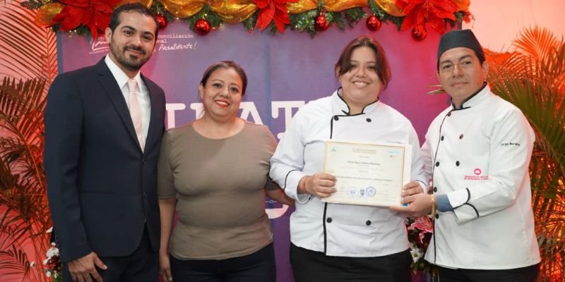 El Tecnológico Nacional celebra la graduación de 133 nuevos profesionales técnicos en Hotelería y Turismo en Managua