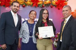 El Tecnológico Nacional celebra la graduación de 133 nuevos profesionales técnicos en Hotelería y Turismo en Managua