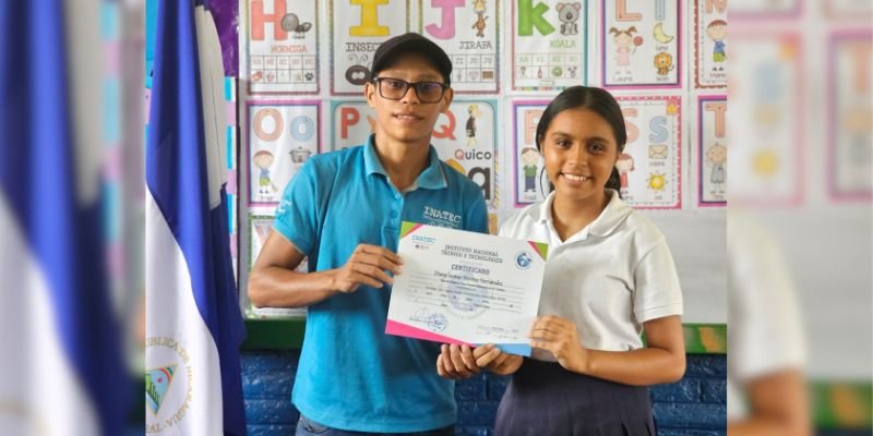 ¡Reconocimiento a la Excelencia! Entrega de Certificados 25 Protagonistas de Comunidad Talolinga