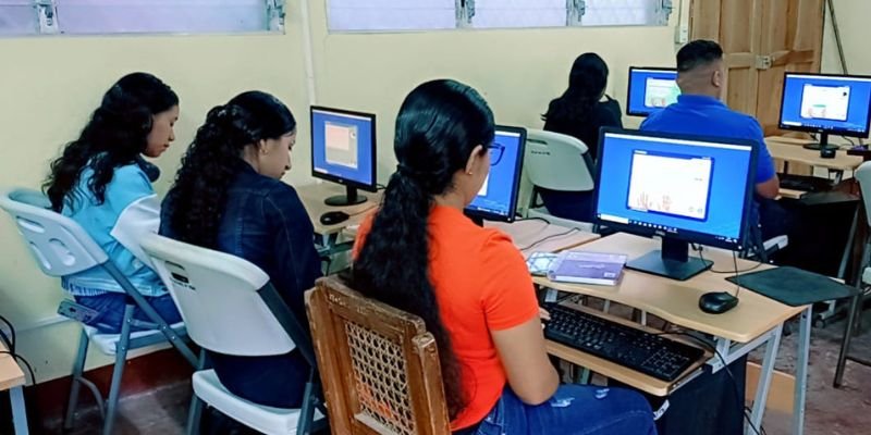 Las Escuelas de Oficio en Jinotega empoderan a 1,100 protagonistas este año