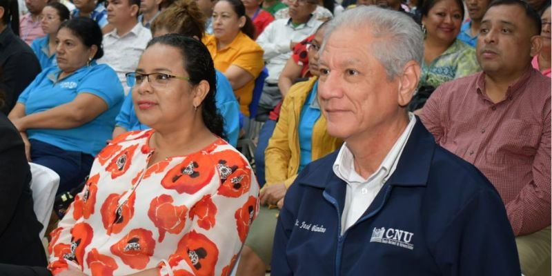 Lanzamiento del Programa de Formación Permanente y  Conferencia Magistral “De Darío a Sandino”