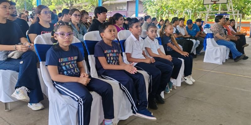 Sistema Educativo Nacional realiza Feria “Innova e Incluye” en Conmemoración a la Semana de las Personas con Discapacidad