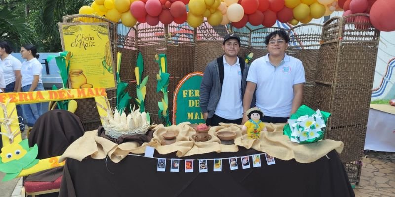Estudiantes Técnicos celebran el Festival Gastronómico  “Sabores de Mi Tierra”