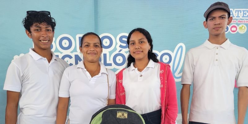 Festivales Departamentales INNOVATEC 2024: Destacando Avances de la Educación Técnica