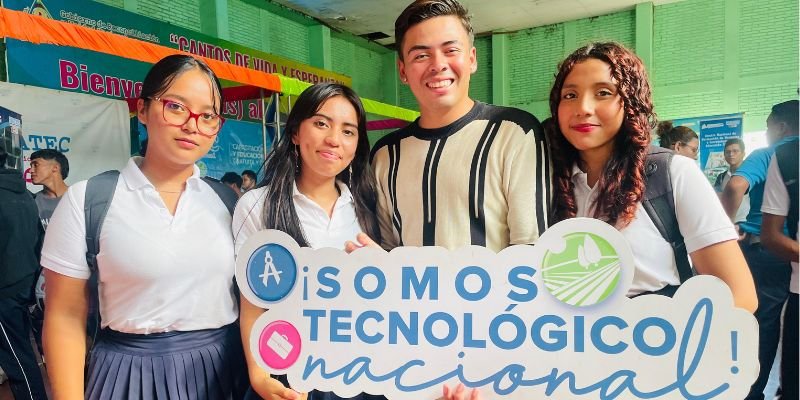 Estudiantes Técnicos de Carazo Demuestran su Potencial en INNOVATEC 2024