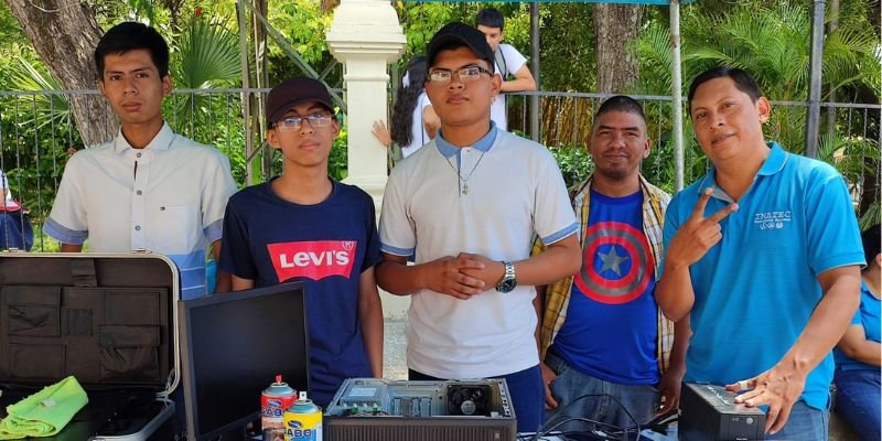El Festival Departamental INNOVATEC 2024 llega a la ciudad de  Ocotal y Jalapa destacando la Innovación y tecnología de nuestros estudiantes técnicos.