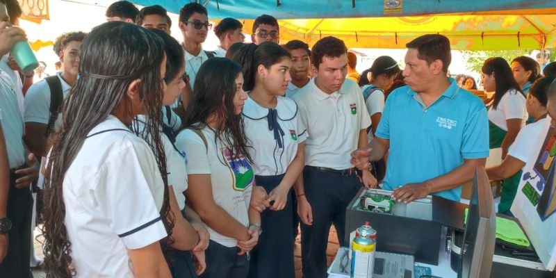 El Festival Departamental INNOVATEC 2024 llega a la ciudad de  Ocotal y Jalapa destacando la Innovación y tecnología de nuestros estudiantes técnicos.