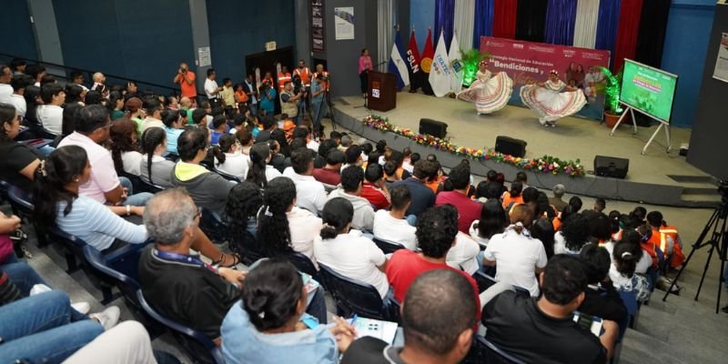 Sistema Educativo Nacional realiza Foro sobre Educación para la Reducción del Riesgo