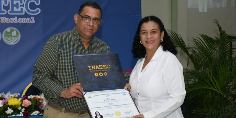 Graduación maestros de la Educación Técnica y facilitadores de la Formación Profesional