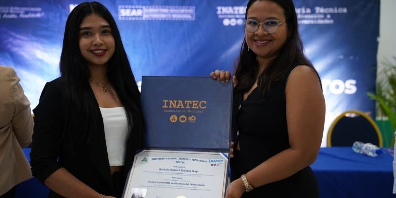 Más de 200 maestros fortalecen la  enseñanza del inglés en Nicaragua