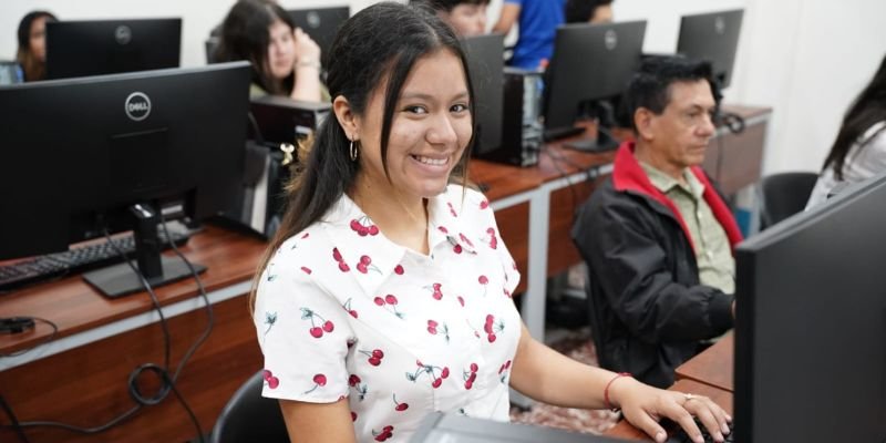 Inauguran Nuevas y Modernas Instalaciones del Centro Tecnológico Marcos Homero Guatemala