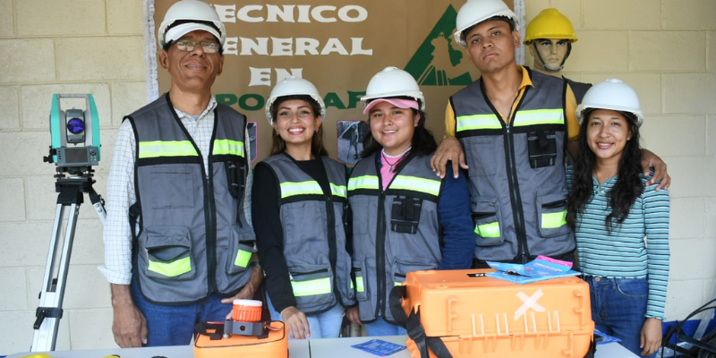 Impulsando Soluciones Innovadoras desde la Educación Técnica