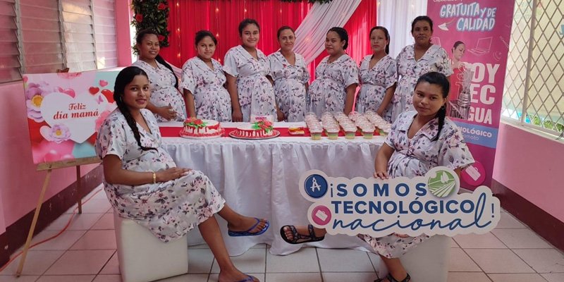 Celebración del Día de las Madres en el ​Centro Tecnológico Che Guevara de Somoto