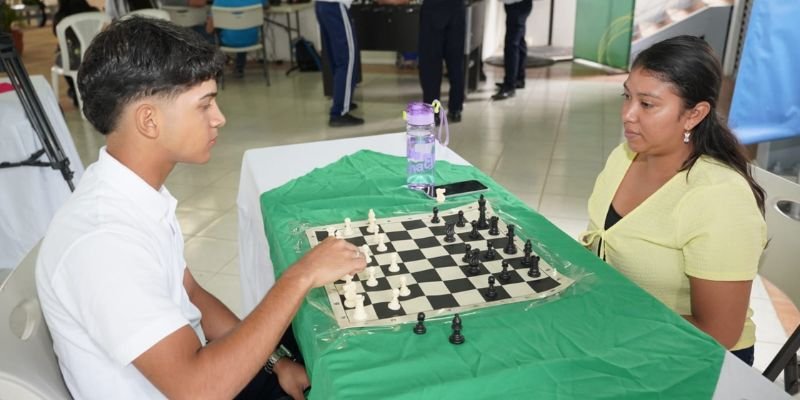 Estudiantes Técnicos de Nicaragua celebran con Jornada Deportiva el Día Nacional de la Reconciliación y la Paz