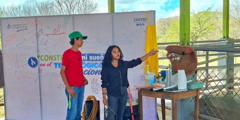 Futuros técnicos fortalecen sus habilidades para el trabajo en el campo