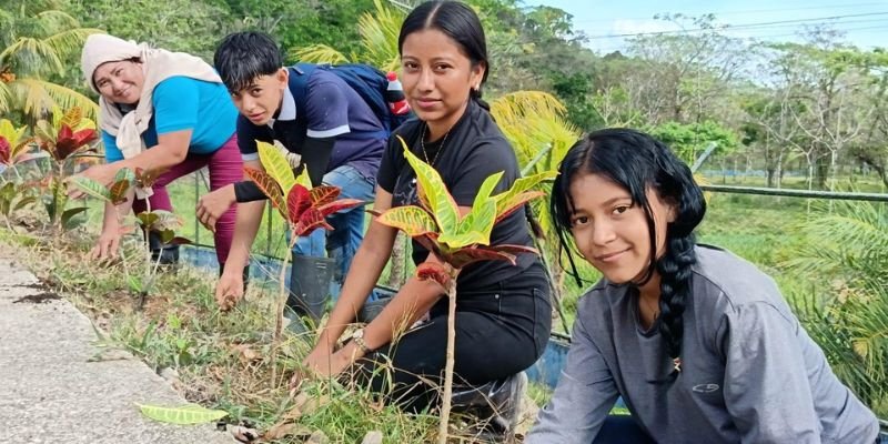 Estudiantes Técnicos protagonizan Jornada Nacional “Juventud Sembrando el Alma del País” en honor a la Madre Tierra