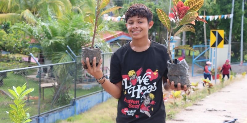 Estudiantes Técnicos protagonizan Jornada Nacional “Juventud Sembrando el Alma del País” en honor a la Madre Tierra